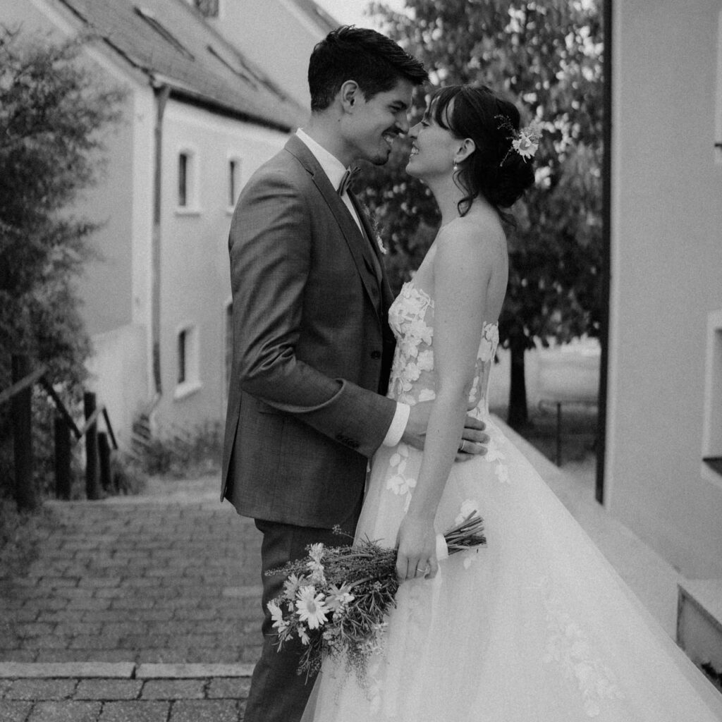 Hochzeitspaar_Paarshooting_schwarzweiss_tanjabrandl.fotografie